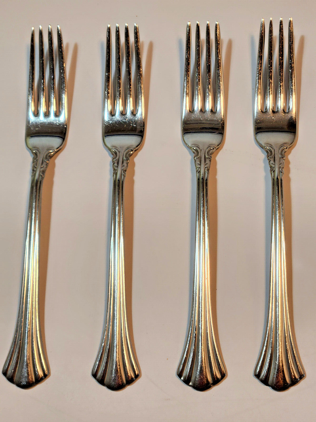 Reed & Barton Stainless Steel Dinner Forks Set