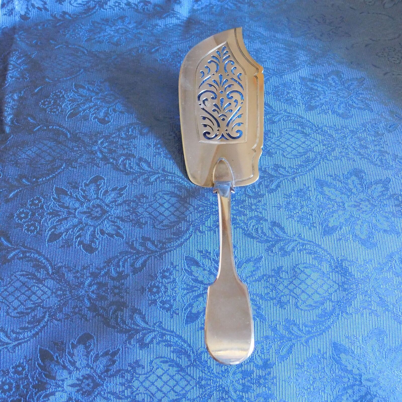 1800s Georgian Sterling Fish Server by Richard Britton