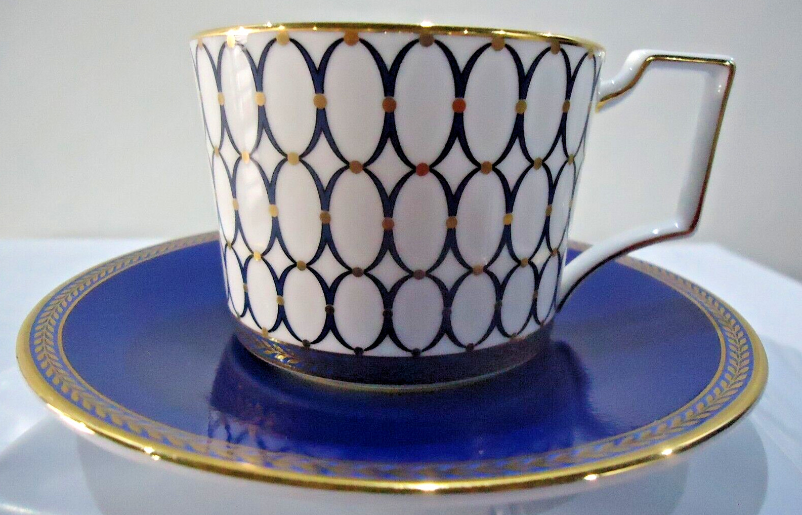 Wedgwood Renaissance Gold & Blue Teacup Set