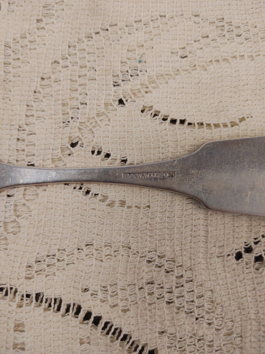 R & W Wilson 8.75" Silver Serving Spoon