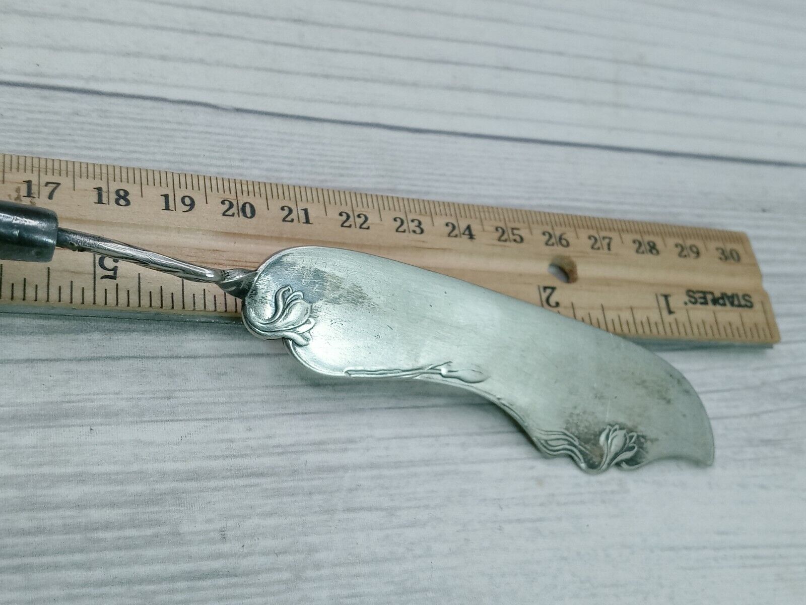 1800s Antique Mother of Pearl Bread Knife