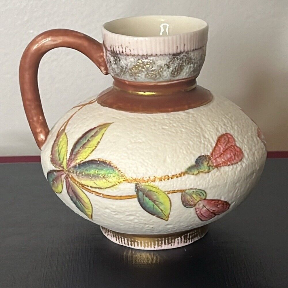 1900's Royal Rudolstadt Porcelain Moriage Texture Floral Vase