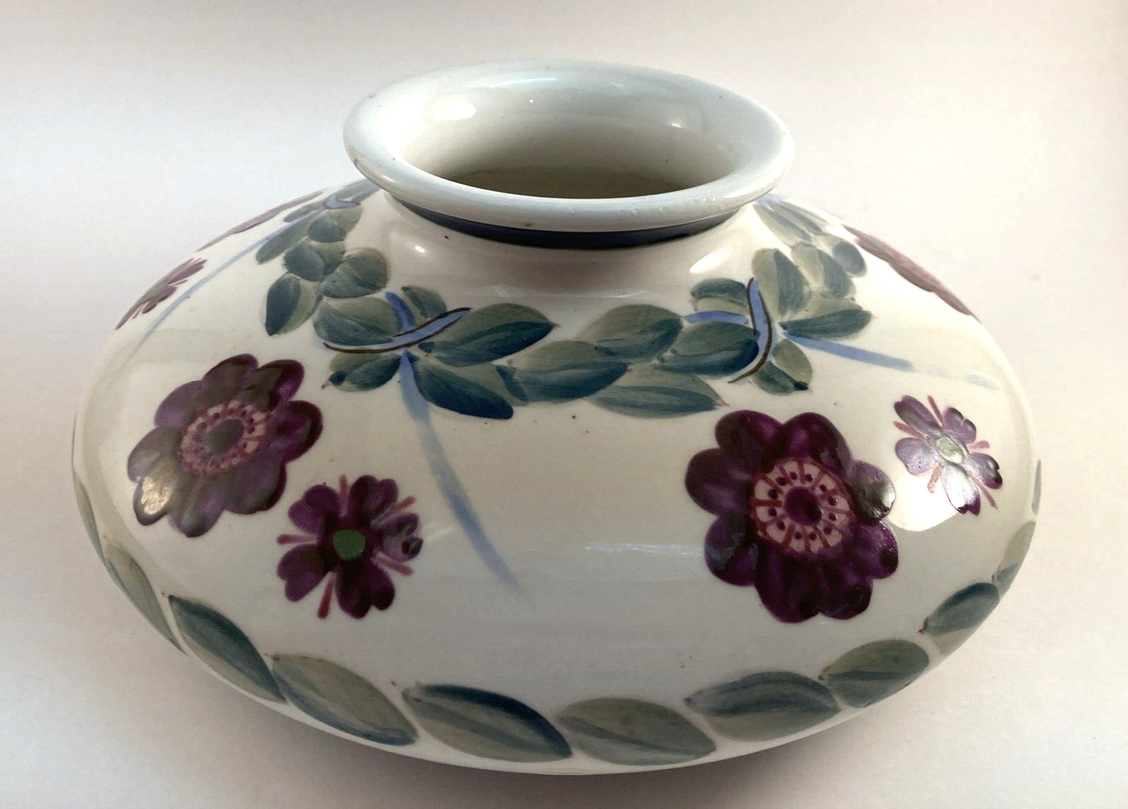 Antique Japanese Kinkozan Floral Pottery Vase