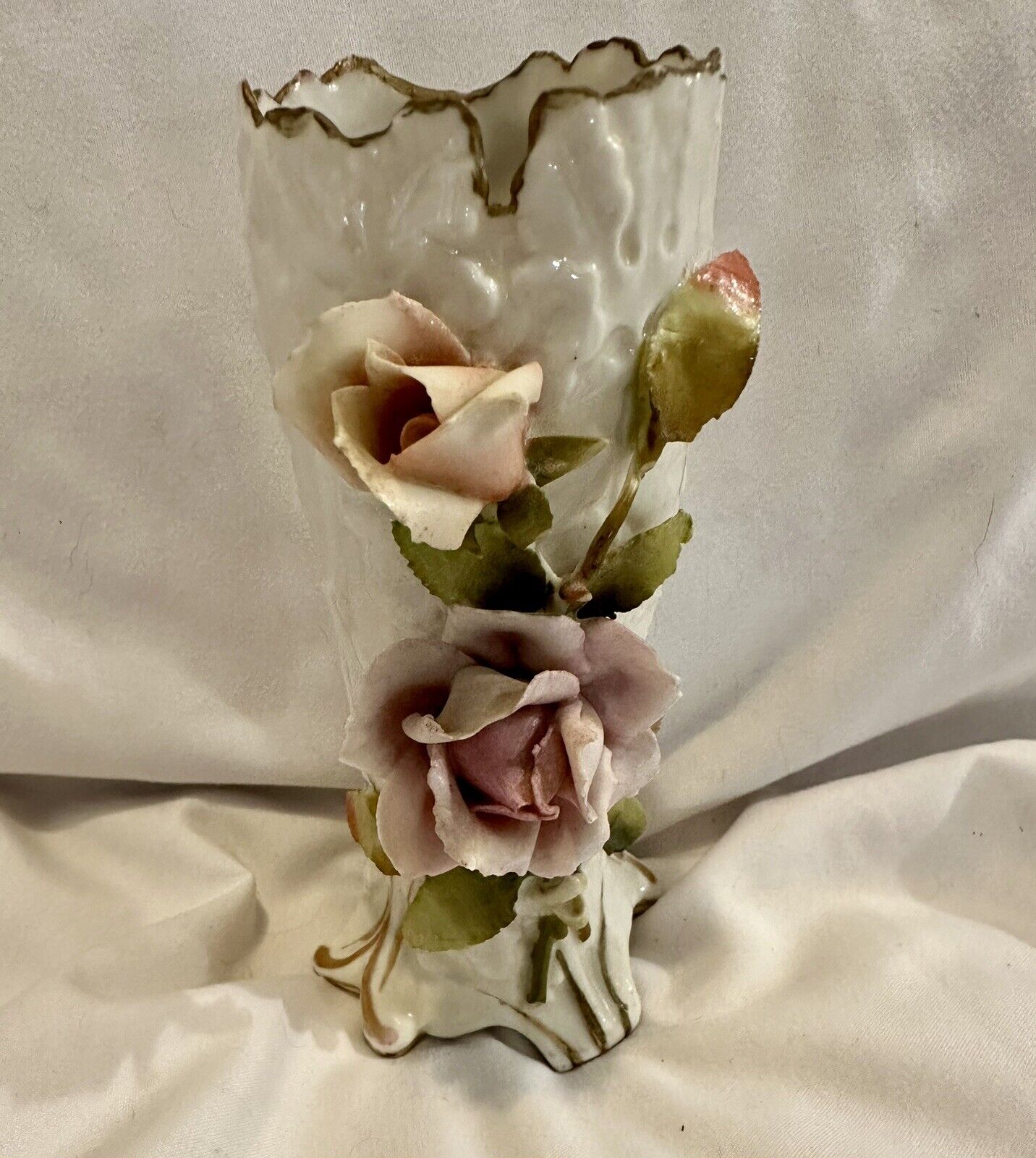 Vintage Von Schierholz Hand-Painted Rose Vase 6”