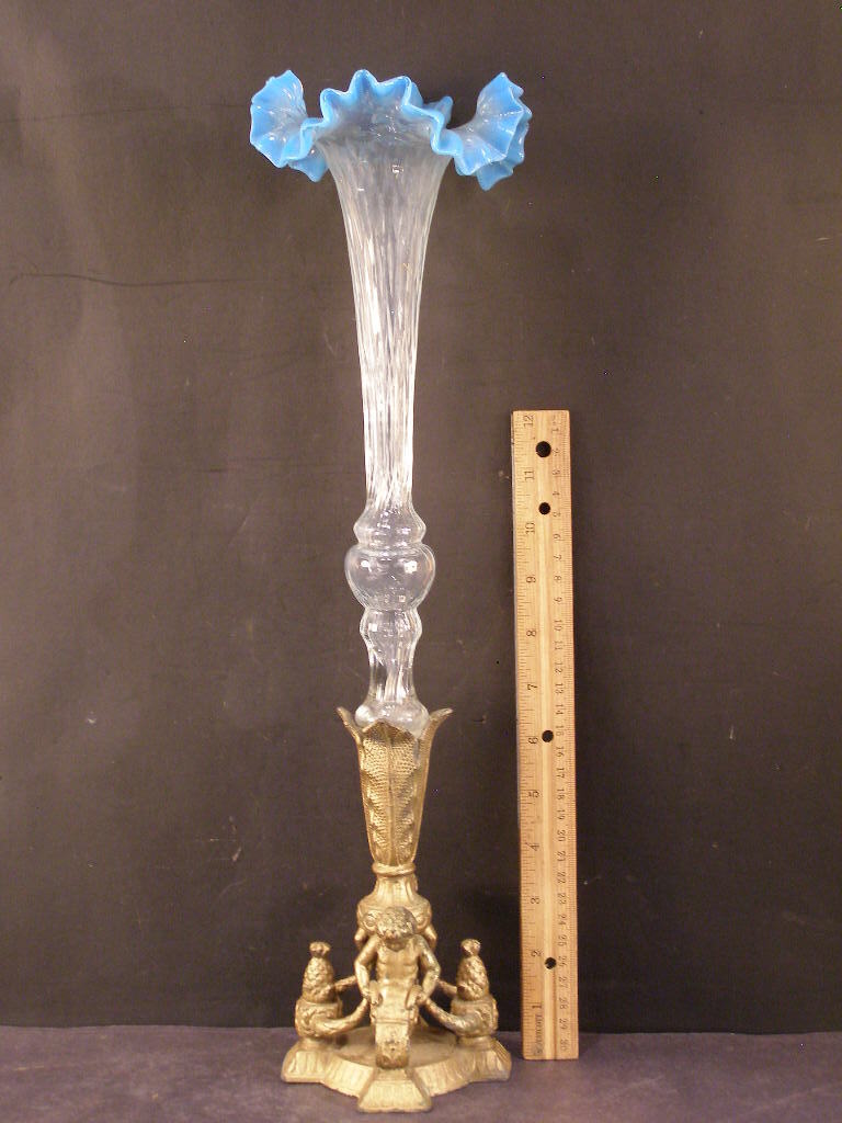 Neoclassical Cherub Art Opalescent Glass Epergne Trumpet Vase