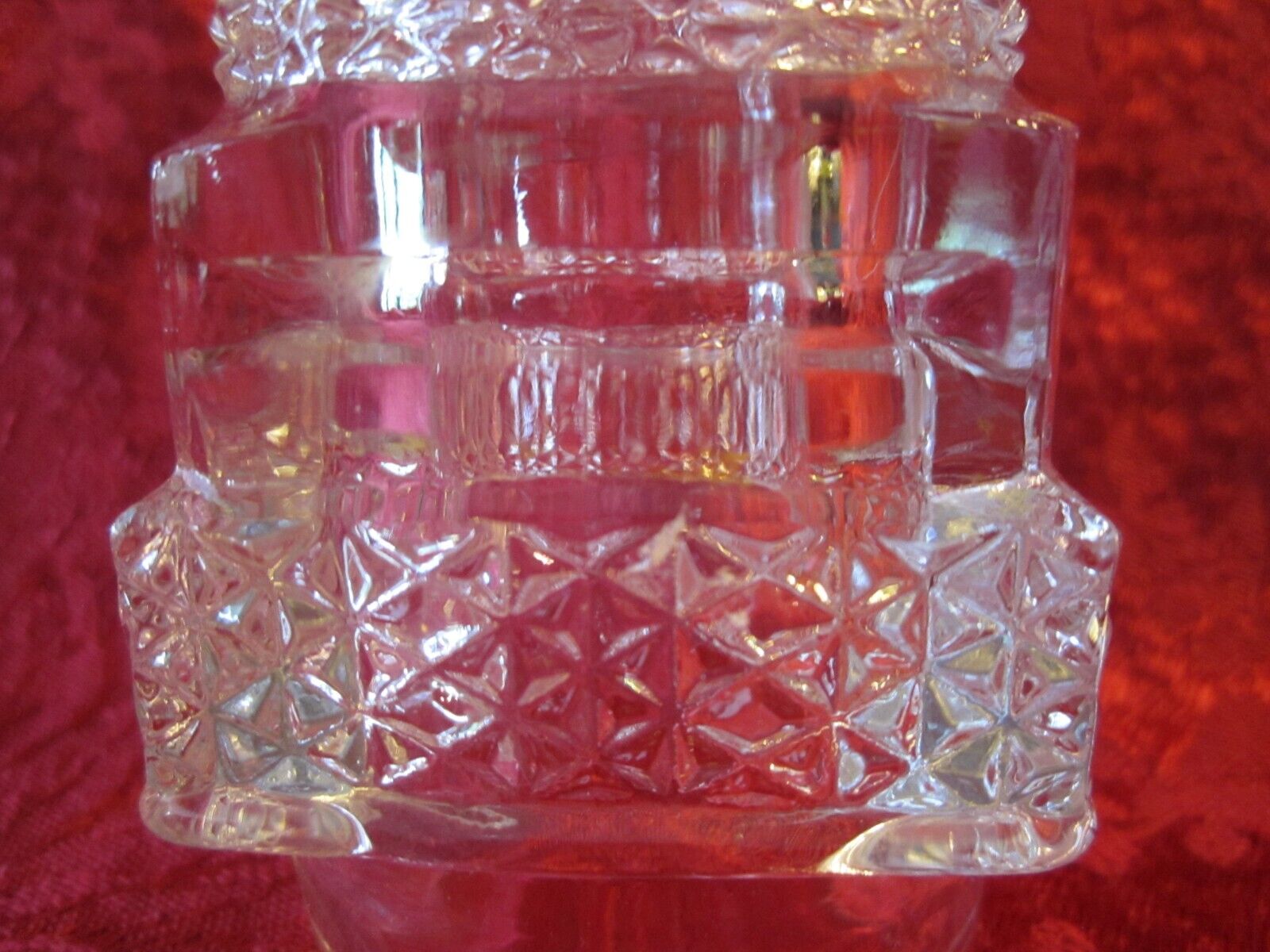 Early 1900s Antique Carriage Hearst Bud Vase