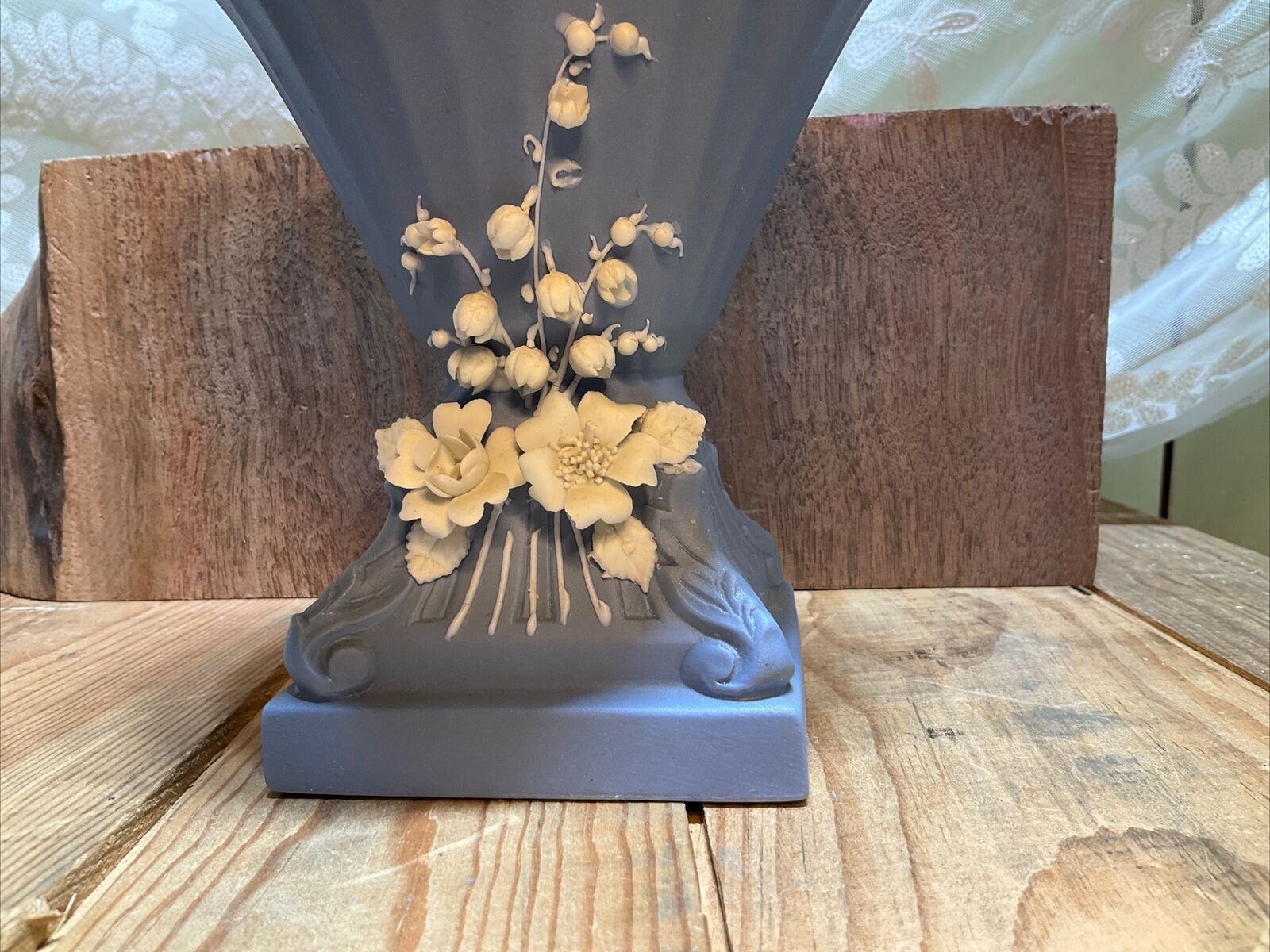 French Provincial Lefton's Blue & White Rose Vase