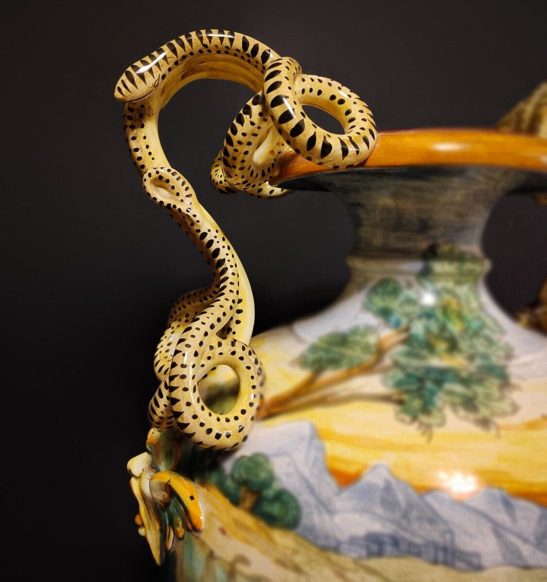 XL Italian Majolica Vase - Roman Battle Scene 1900s