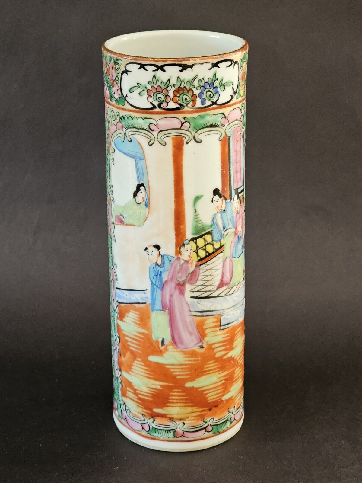 Chinese Rose Medallion Cylinder from 1800s