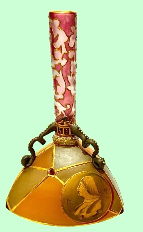 Antique Mt Washington ROYAL FLEMISH 9" Vase