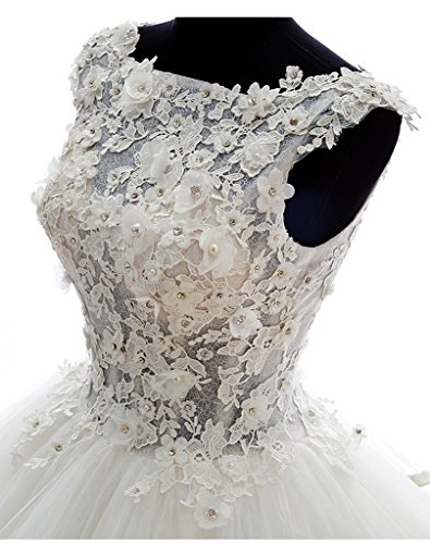 Elegant White Lace Ball Gown Wedding Dress