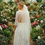 Ivory Bride Wedding Veil with Comb - Fingertip