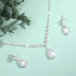 Unicra Crystal Bridal Wedding Jewelry Set - Rhinestone Choker