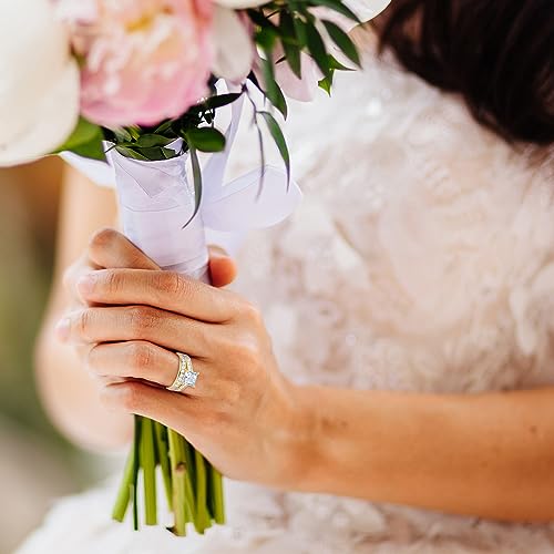 Princess Cut CZ Wedding Ring Set in Yellow Gold