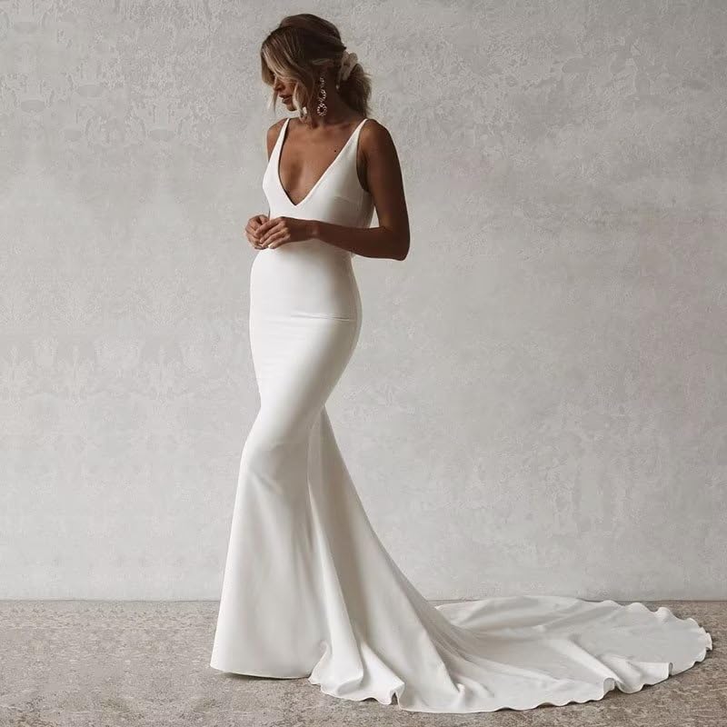 Boho V-Neck Spaghetti Strap Beach Wedding Dress 2024