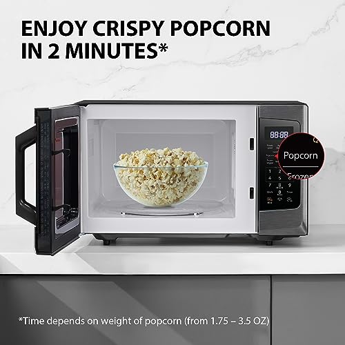 Toshiba Smart Countertop Microwave with Alexa Control, 0.9 Cu Ft Black