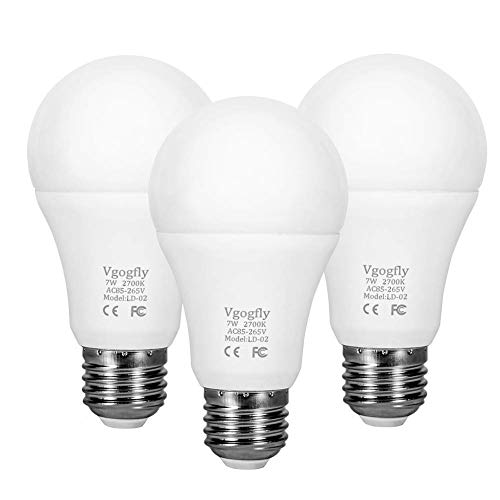 Smart Dusk to Dawn LED Bulbs - 3 Pack