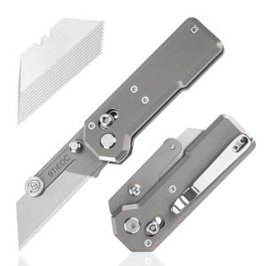 Titanium Folding Utility Knife with Extra Blades