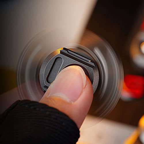 Mini Robot March Fidget Spinner Haptic Desk Toy