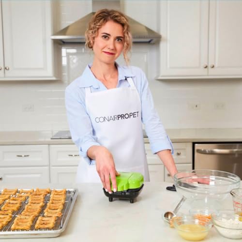 CONAIRPROPET Goodbone Dog Treat Maker with Cuisinart Recipe Book