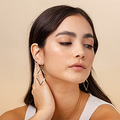 Infinity Post Hoop Earrings in Gold