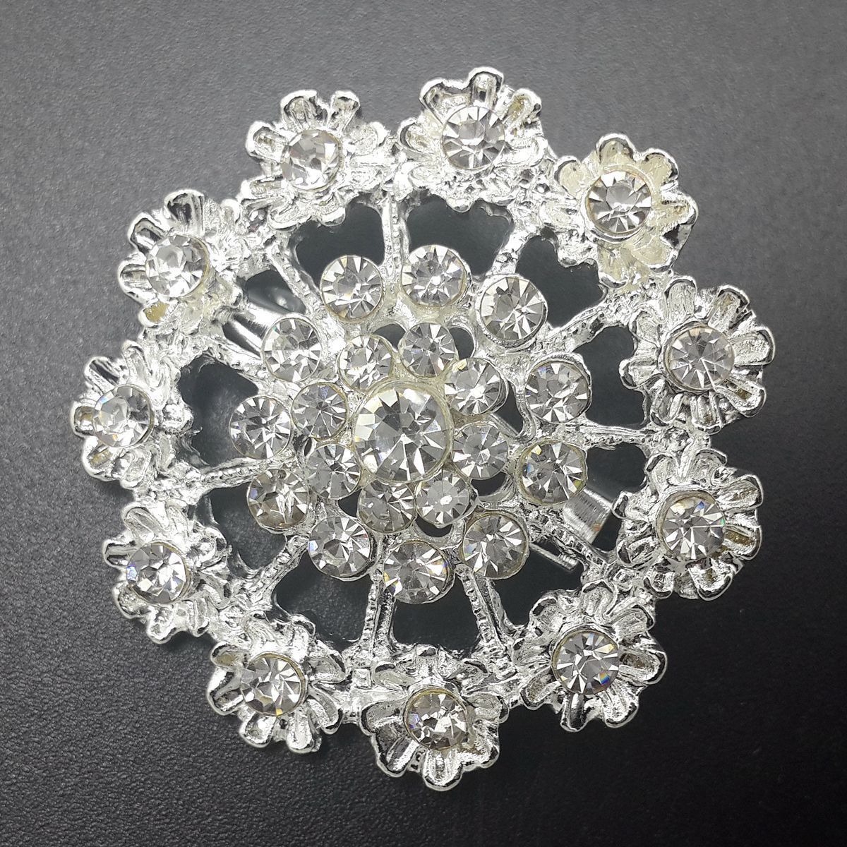 24pc lot Mixed Gold Silver Rhinestone Crystal Brooches Pins DIY Wedding Bouquet