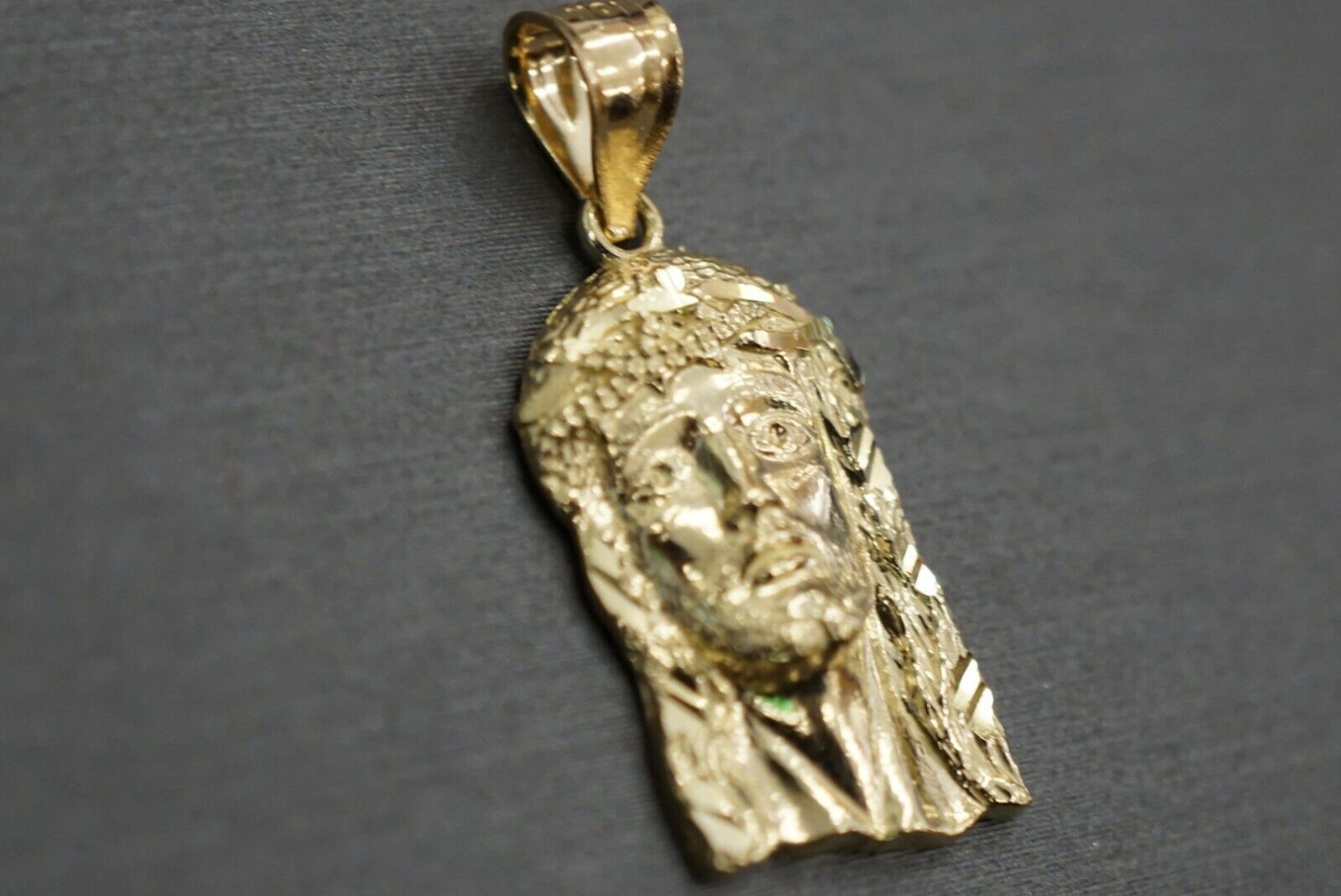 Real 10K Solid Yellow Gold Diamond Cut Jesus Face Charm Pendant. 2 Sizes 