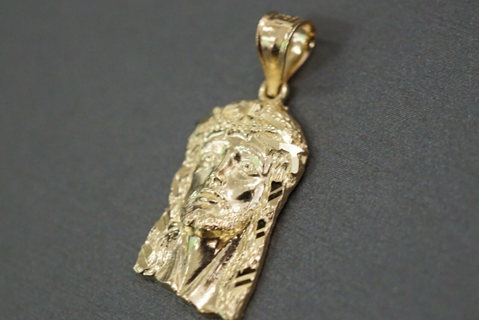 Real 10K Solid Yellow Gold Diamond Cut Jesus Face Charm Pendant. 2 Sizes 