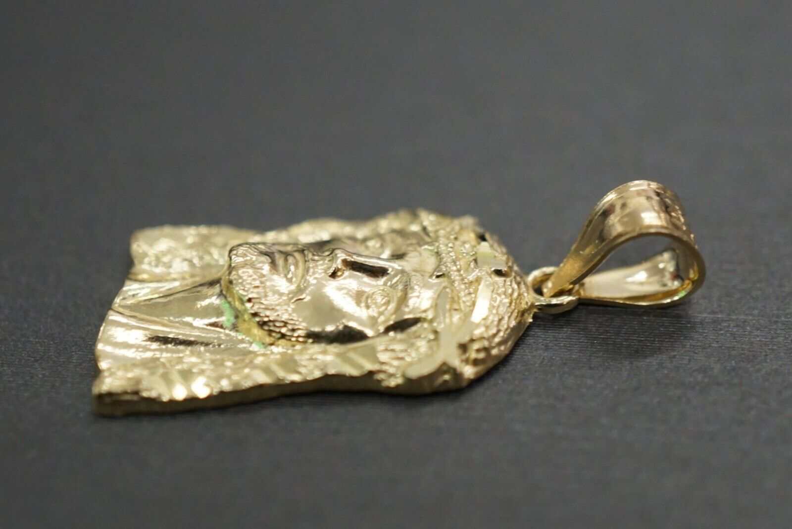 Real 10K Solid Yellow Gold Diamond Cut Jesus Face Charm Pendant. 2 Sizes 