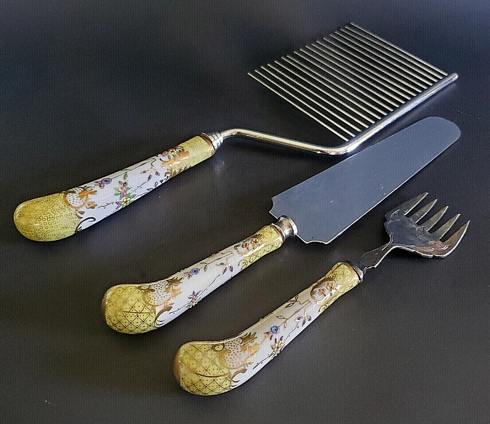 Hand-Painted Moriage Gold Utensils by W.A. Sheffield