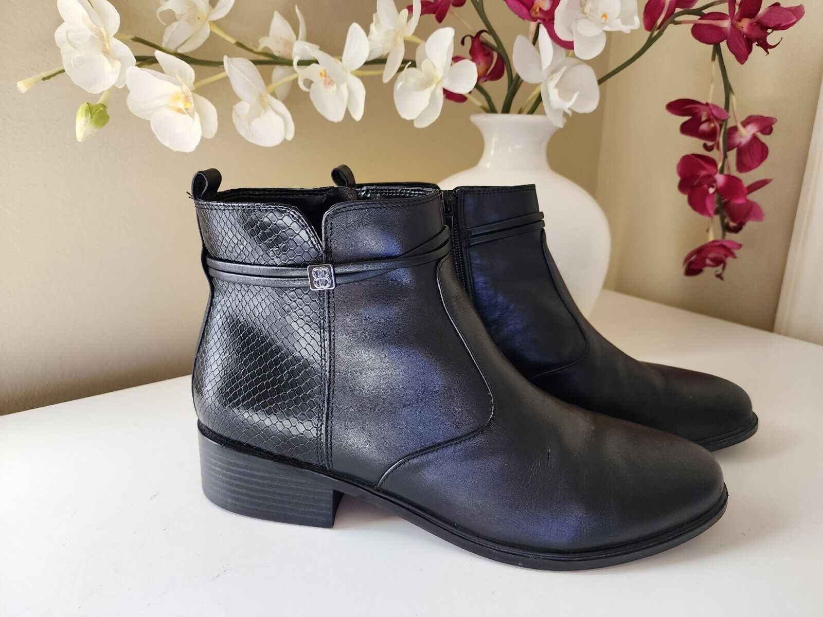 Black Leather Low Heel Ankle Bootie - Size 10M