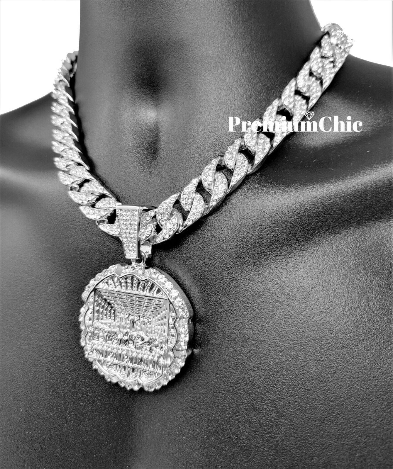 XL Iced Cuban/Rope Necklace with Last Supper Pendant