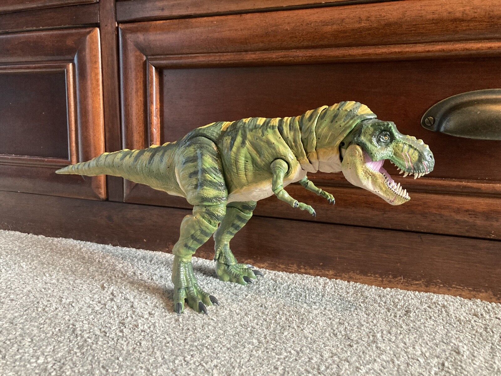 Custom Jurassic Park World Bull T-Rex Tyrannosaurus Rex 1/38 Scale