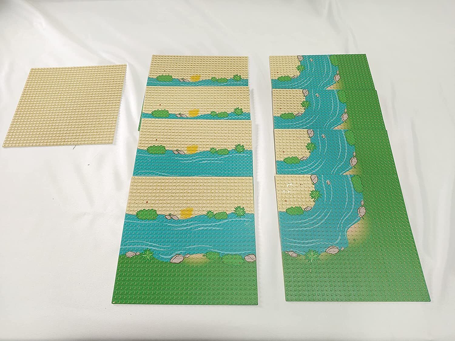 Jurassic Dinosaur Building Blocks with Island Base Plate