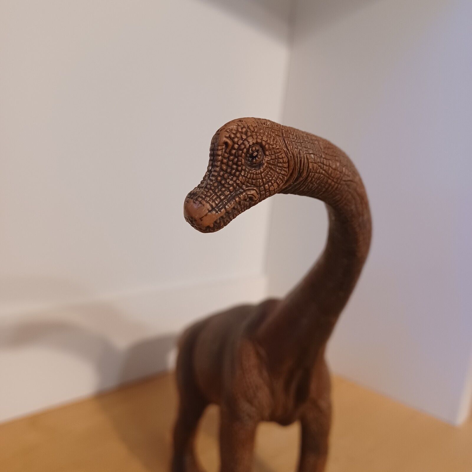 Schleich 2011 Brachiosaurus D-73527 Dinosaur Figure Brown Orange