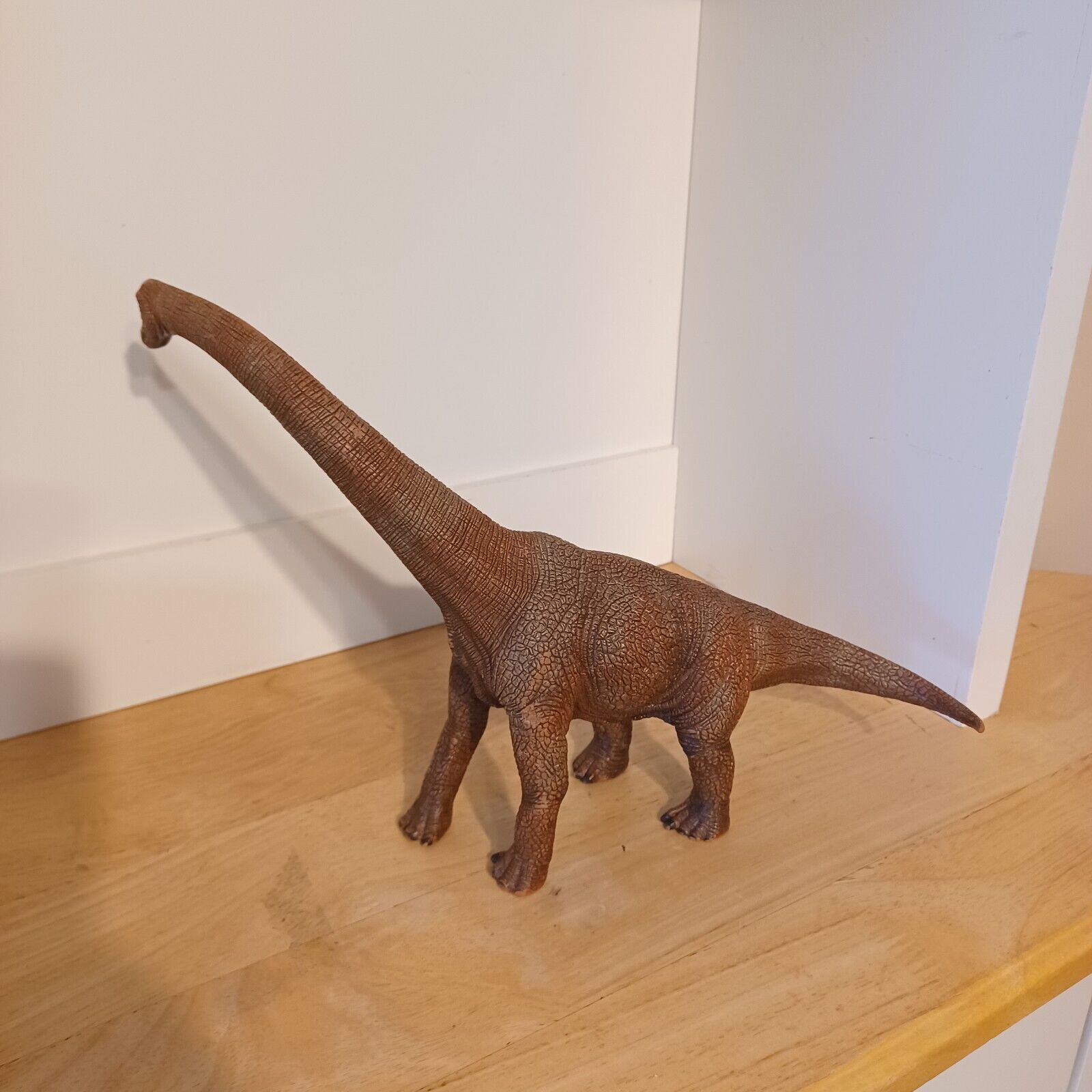 Schleich 2011 Brachiosaurus D-73527 Dinosaur Figure Brown Orange