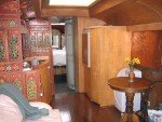 Unique Tiny House for Creative Getaways