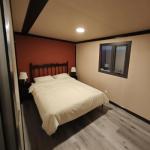 Expandable Modular Tiny Home: 3 Bedrooms & Bathroom