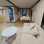 Expandable Modular Tiny Home: 3 Bedrooms & Bathroom