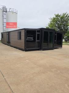 40 FT Expandable Tiny Home with 2-3 Bedrooms