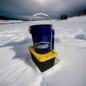 Lowe’s Tiny Tote Storage Container with Lid