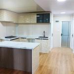 40ft Expandable Tiny Home for Off-Grid Living