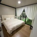 Expandable Luxury Tiny Modular Home Kit