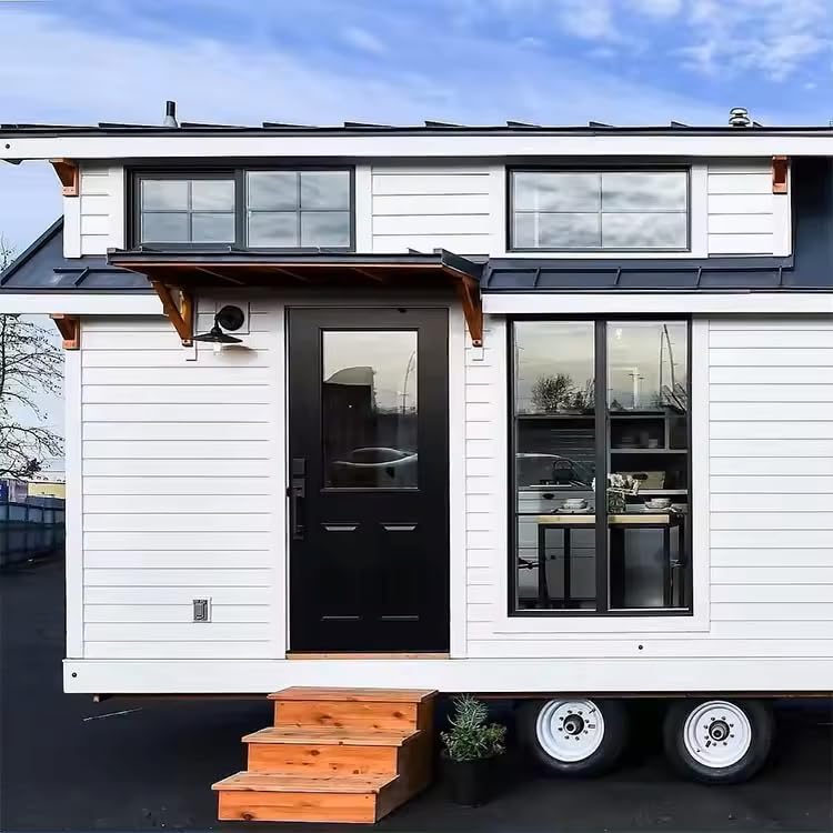 Luxury Modern Tiny House on Wheels - Green Modular
