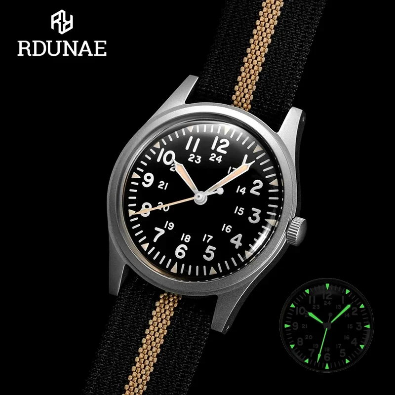 34.5mm Quartz Men's Watch with Retro Military Style