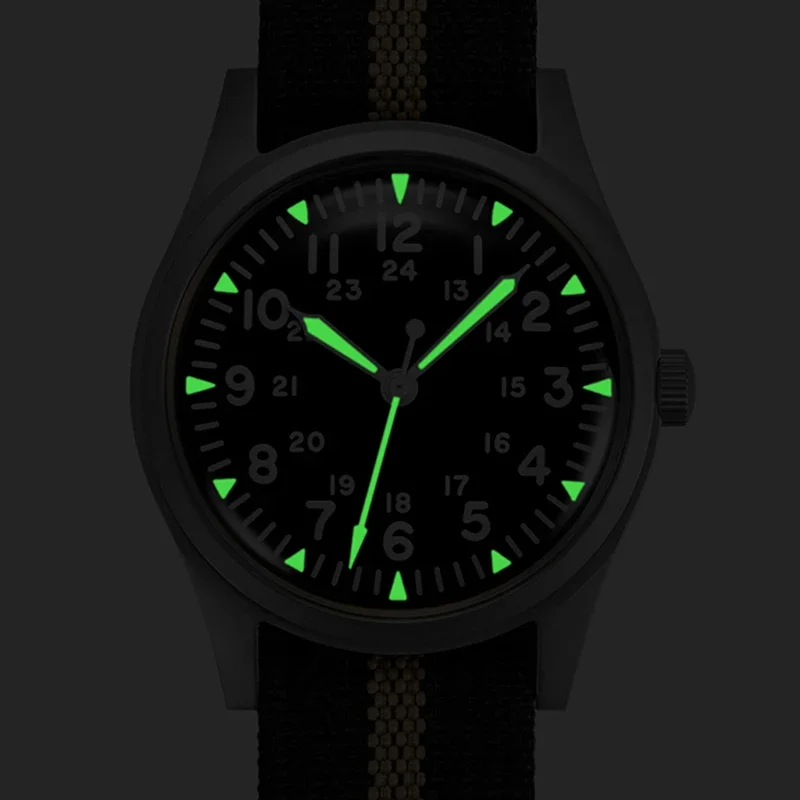 34.5mm Quartz Men's Watch with Retro Military Style
