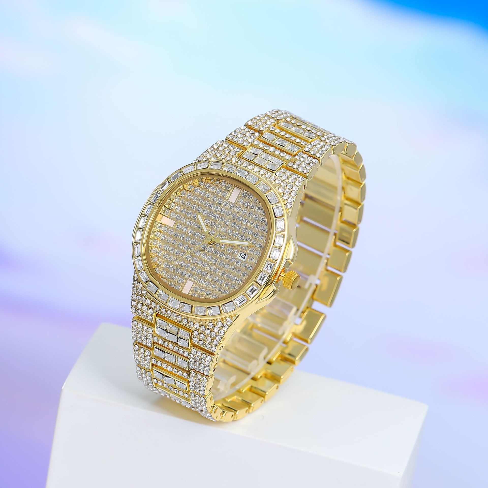 Diamond Luxury Sports Watches for Men and Women