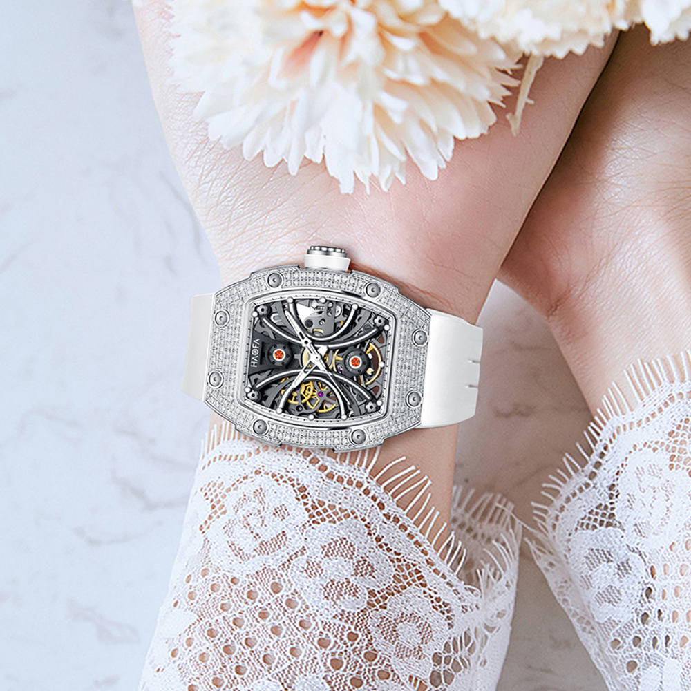 Haofa Ladies Automatic Luminous Watch in Gypsophila Case