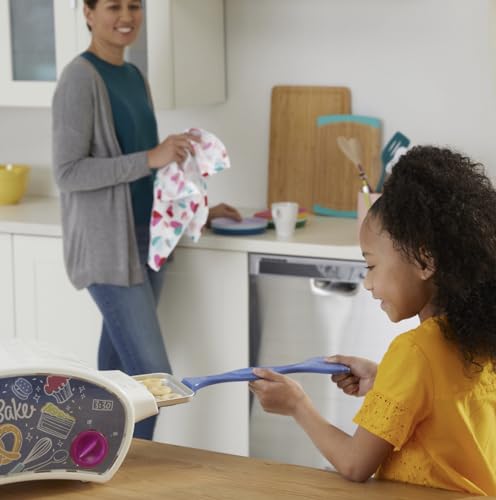 Easier Bake Ultimate Oven with 3 Mixes