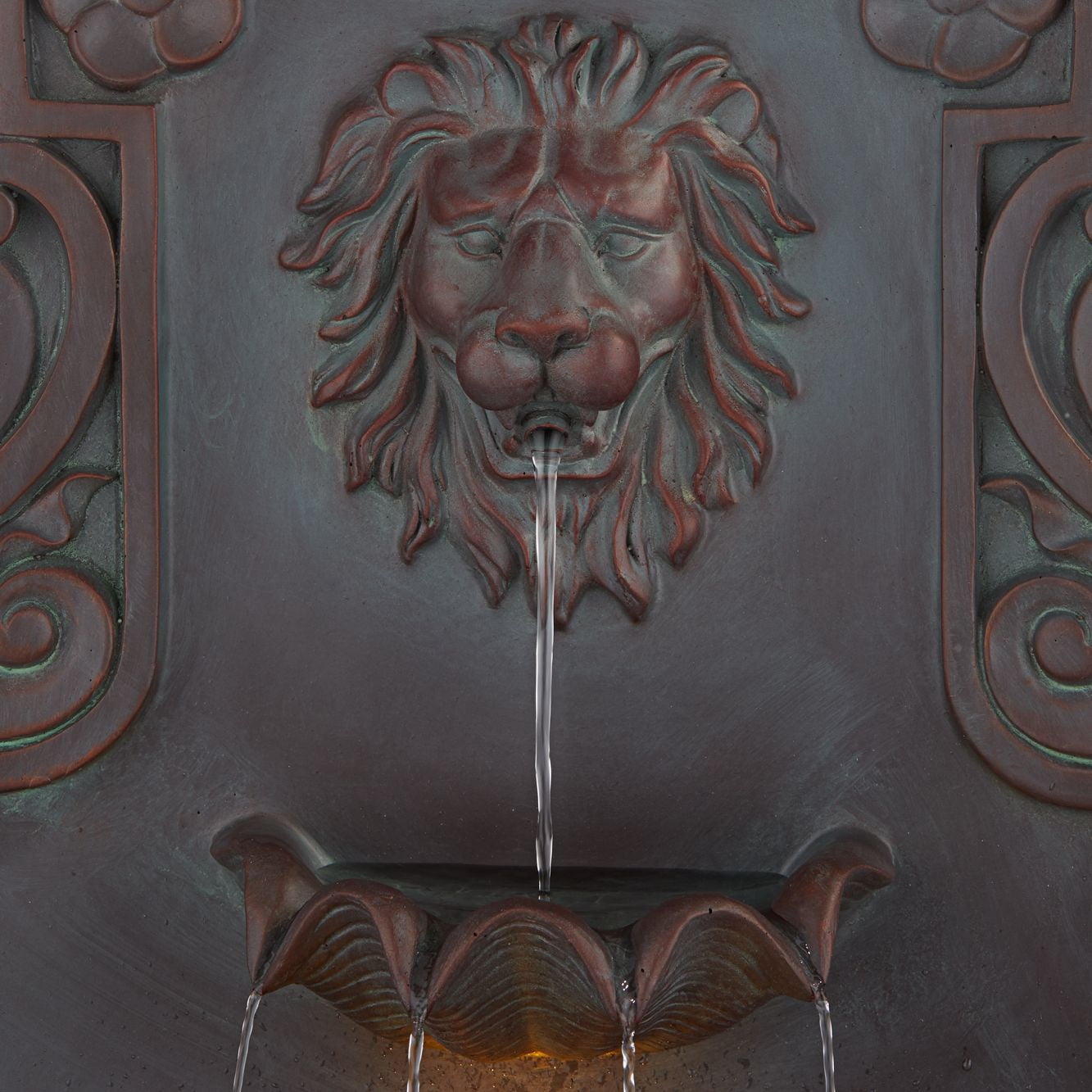 2 Tier Lion Head Outdoor Wall Fountain with LED